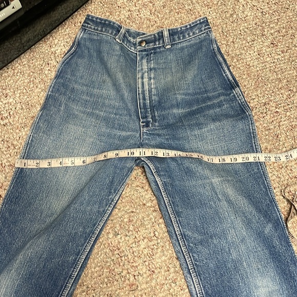 Vintage High Rise Denim - Picture 5 of 10